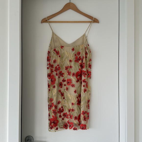 Aritzia A-line embroidered dress in S - Picture 2 of 3
